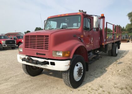 1998 Int'l 4800 Crew Cab Flatbed